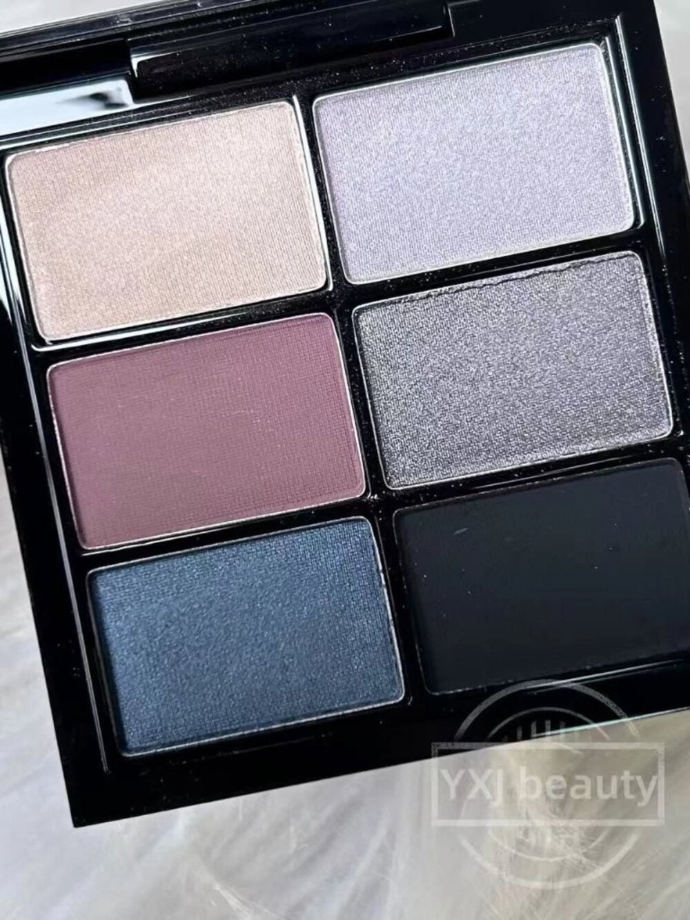 New MAC Rocky Horror Picture Show Eye Shadow Palette~RIFF-RAFF~Rare